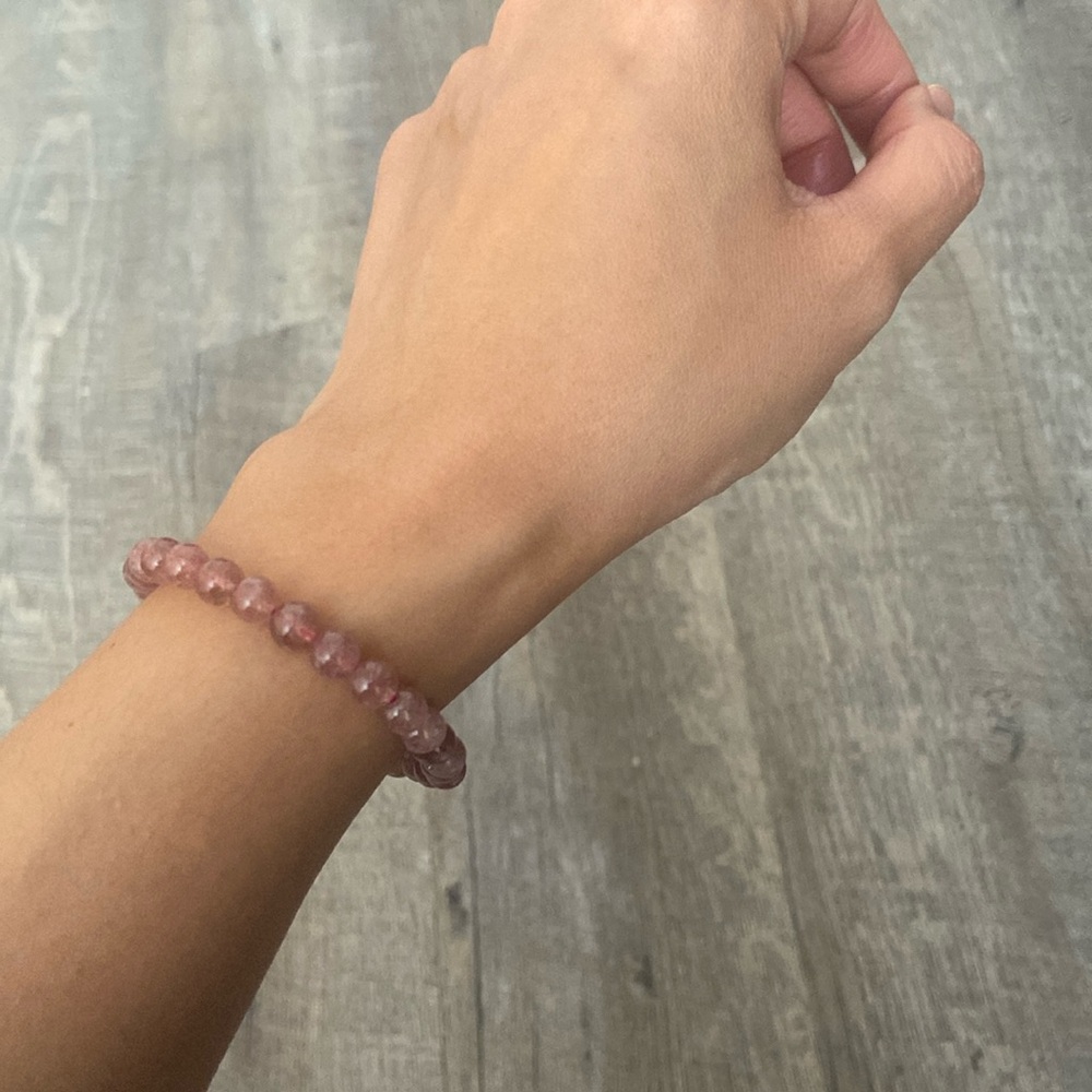 Natural Strawberry quartz